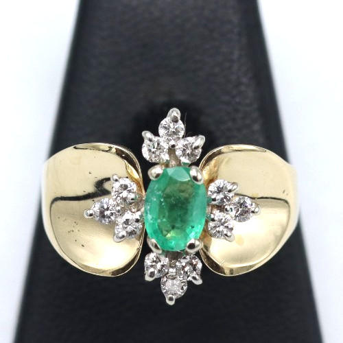 Anello smeraldo diamanti - e,