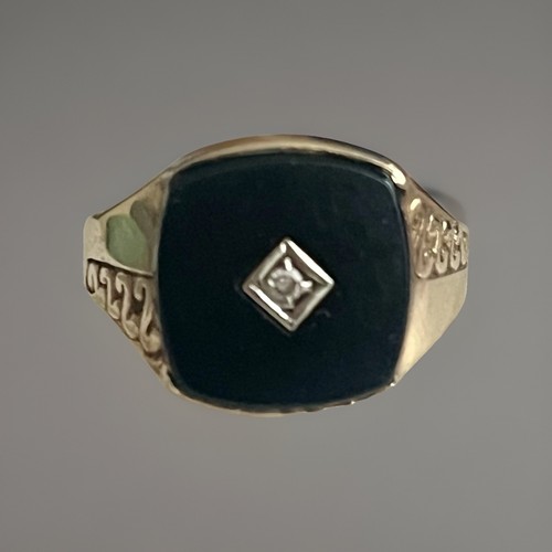 9ct gold black onyx diamond - black,