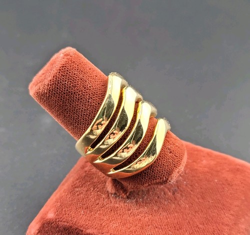 Vtg ring open chevron - ring,